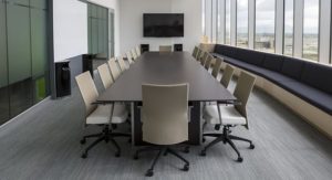 Chaises de bureau et salle de réunion